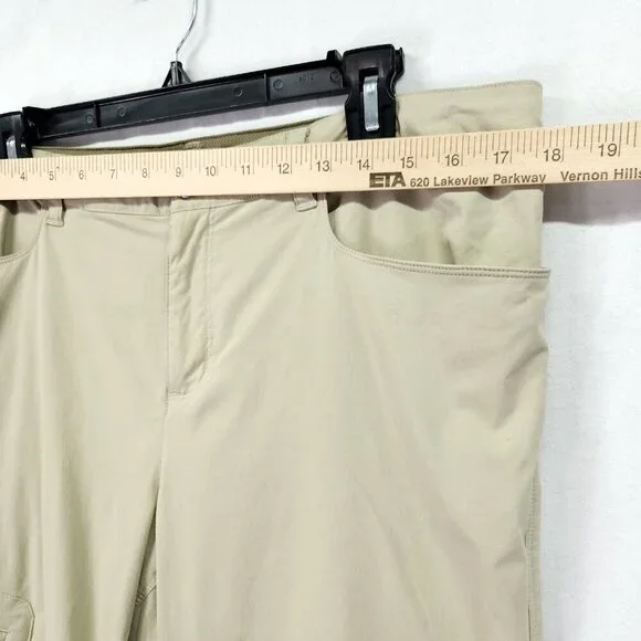 Patagonia Quandary Womens Hiking Pants Size 14 Beige Roll Up Tab - Picture 3 of 13